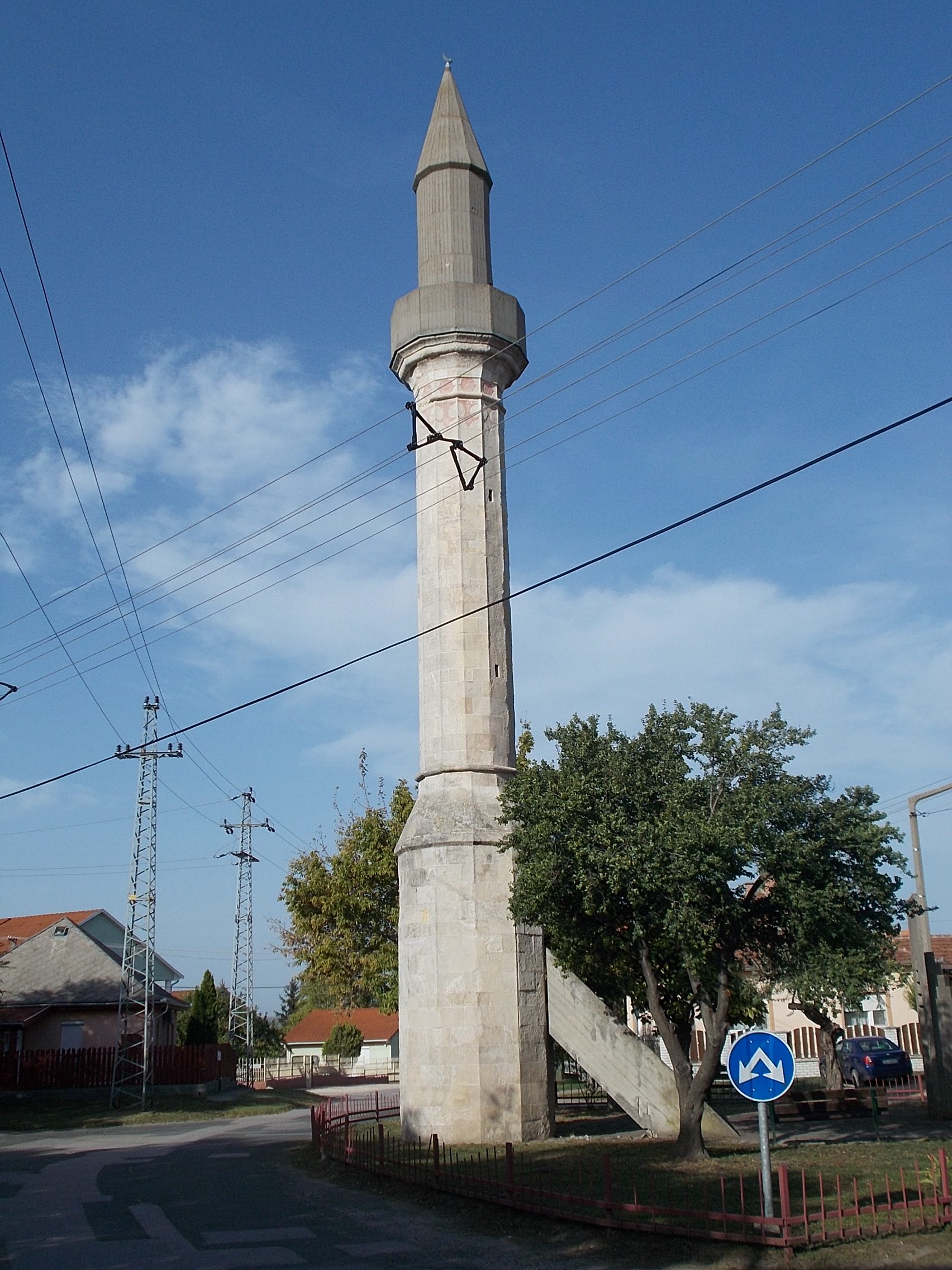 Erdi Minaret