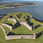 Fort George masszív erődje katonai múltat és lenyűgöző kilátást kínál az Inverness melletti tengerre.